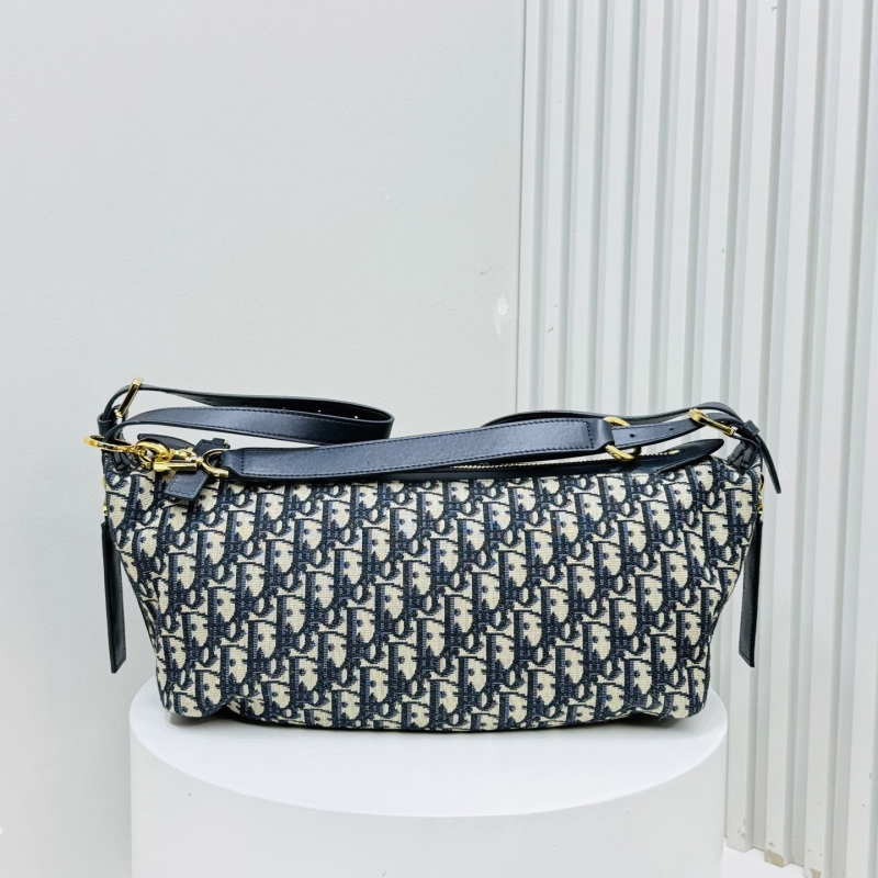 D*or clutch bags